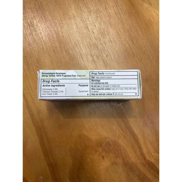 Clinique Even Better Makeup Broad Spectrum SPF 15 Discontinued Formula -WN12 - Picture 6 of 8